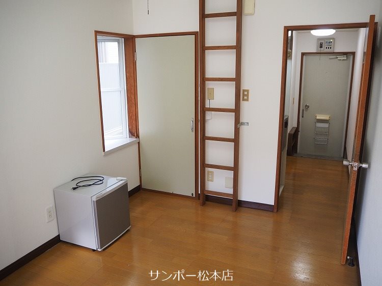 ヴィラ滝沢女鳥羽    その他