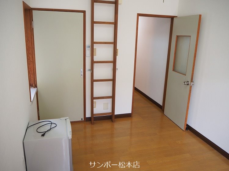 ヴィラ滝沢女鳥羽    その他