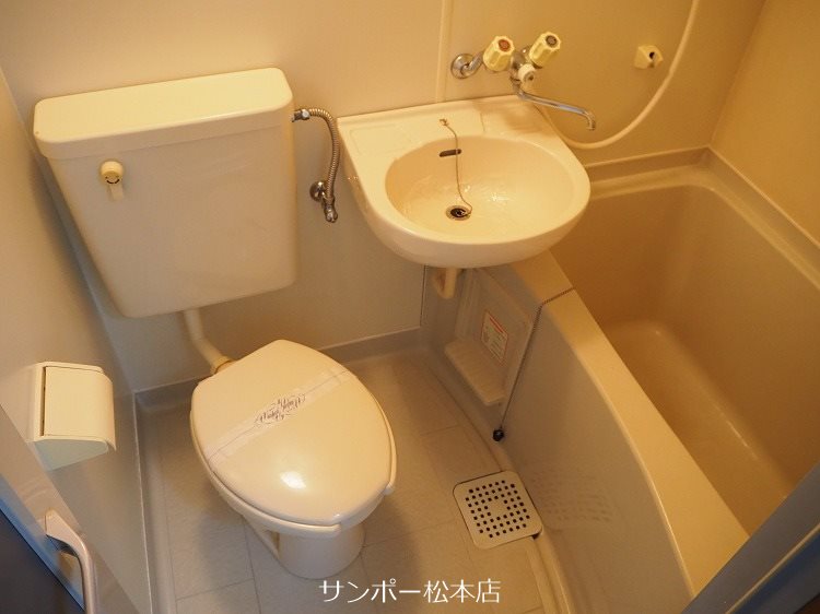 ヴィラ滝沢女鳥羽    風呂画像