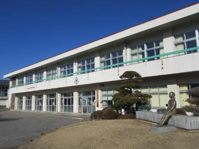 コスモスハイツ　Ｅ棟 小学校