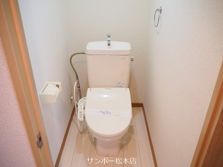 Limpiaメゾンタナカ トイレ
