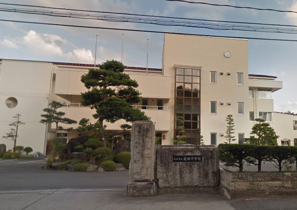 シャーメゾンシーマウス　B棟 中学校