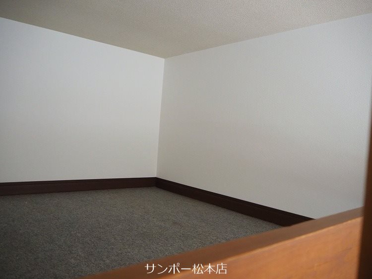 ヴィラ滝沢女鳥羽    その他