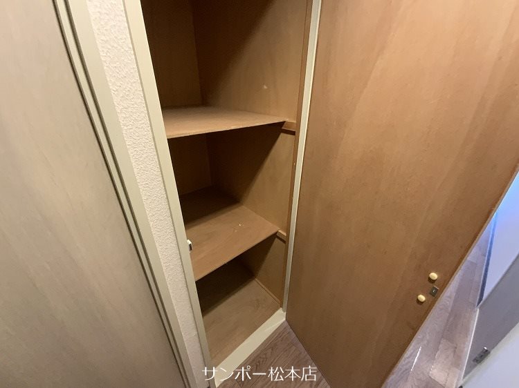 並柳ハイツ 収納