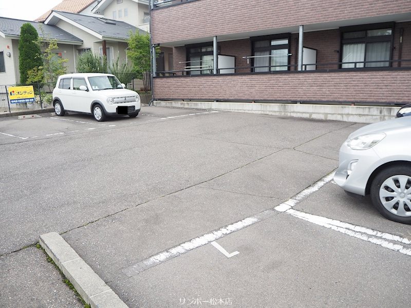 Bell　Maison 駐車場