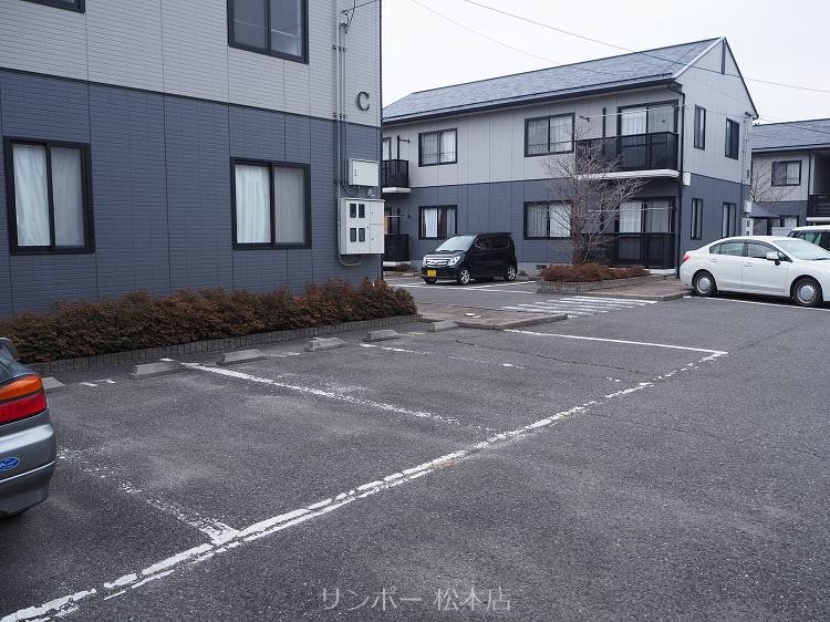 エントピアＩＫＥＤＡ　Ｂ棟 駐車場