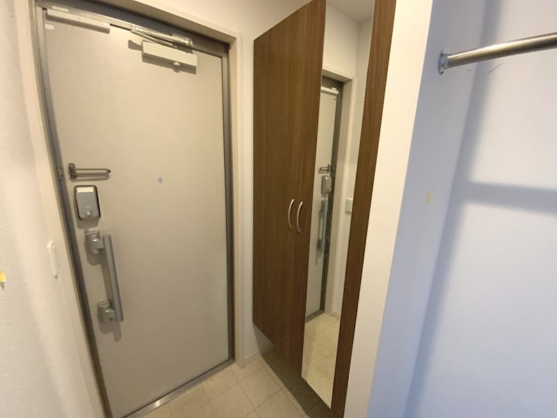 アーバンクレスト白板 玄関