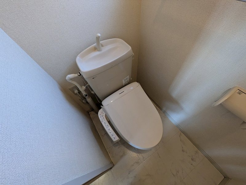 グリーンハイツ島立　C棟 トイレ