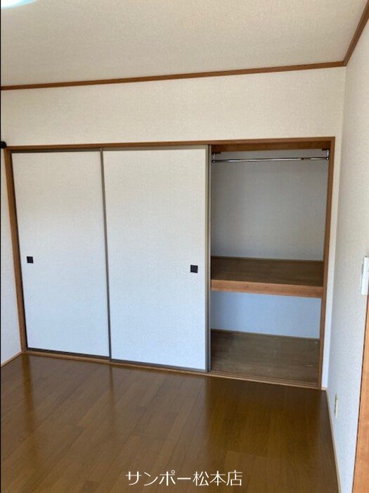 コーポシャローム 収納