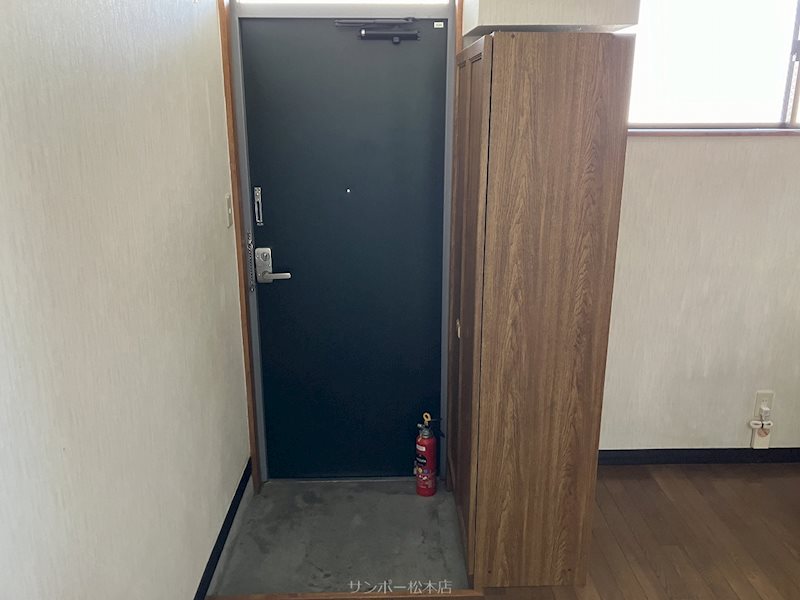 アーム555 玄関