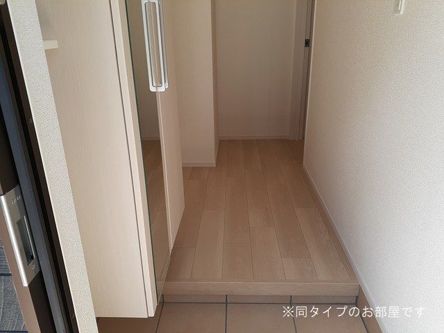 フィールドヒル　塩尻Ⅱ 玄関
