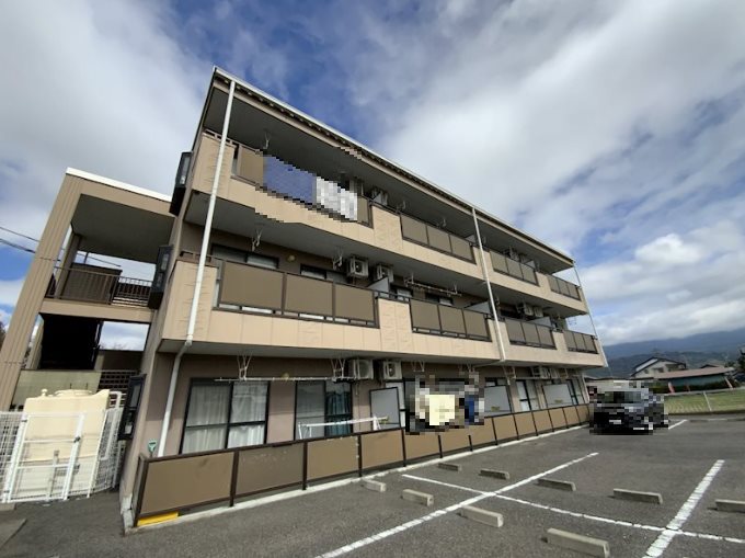 Limpiaメゾンタナカ 外観