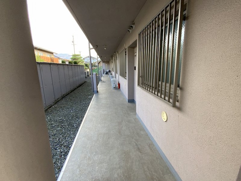 ラトゥールTOWA エントランス