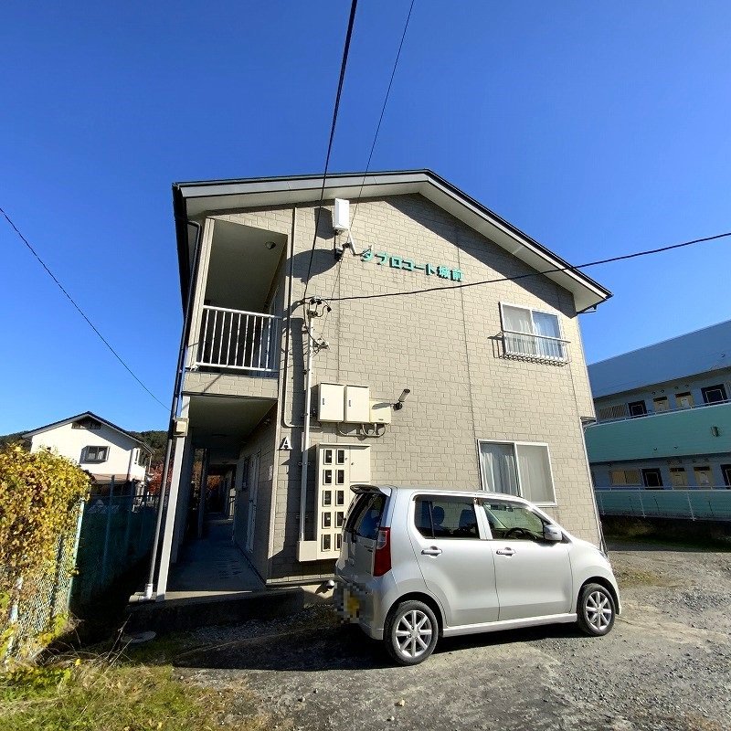 タプロコート城前 外観