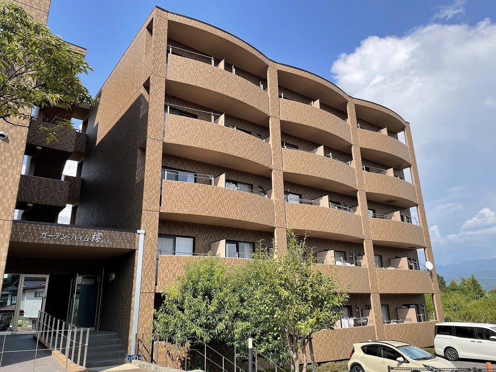 ガーデンハイム樗　２番館 外観
