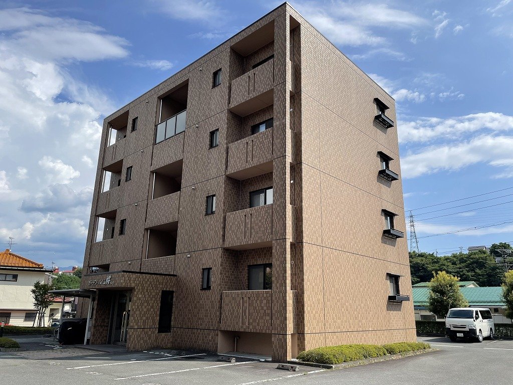 ガーデンハイム樗　３番館 外観