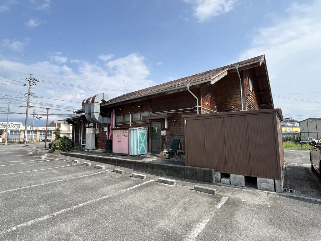 ピノキオ桐林店 外観
