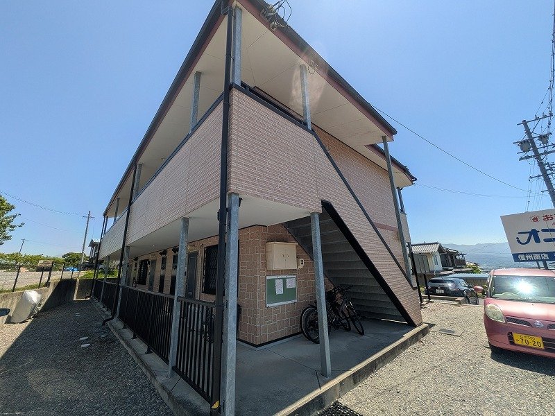 エルナージ 外観