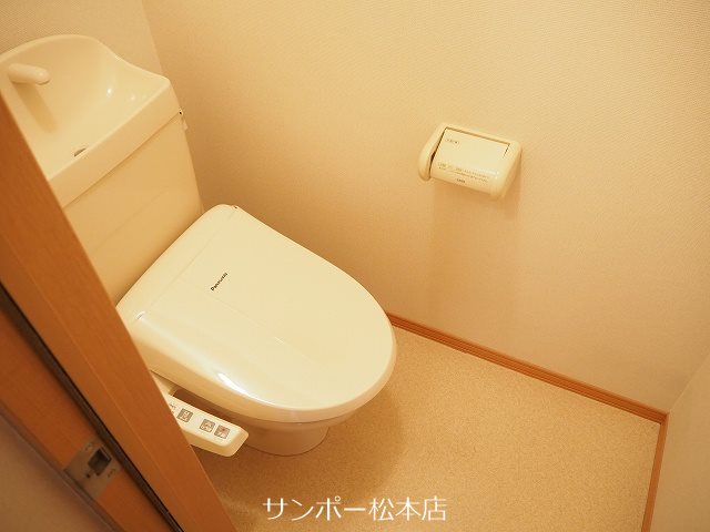 エクセレントタウン村井　A棟 トイレ
