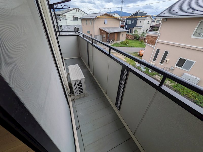 ハイカムール沢村 ベランダ