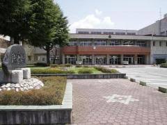 ハイカムール沢村 中学校
