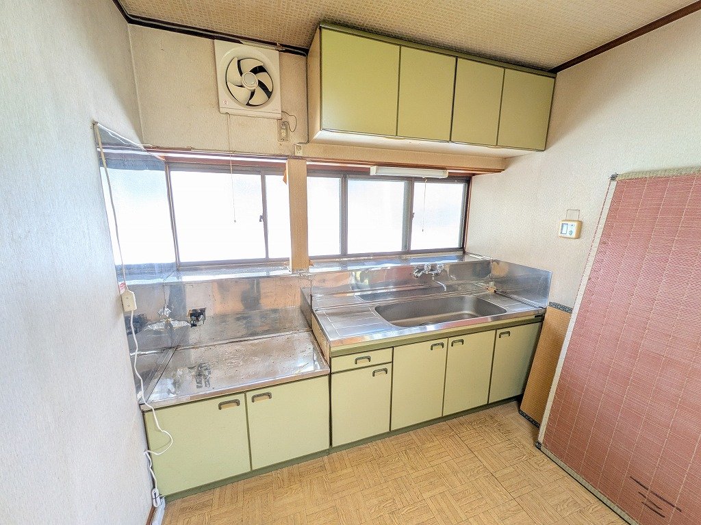 上郷黒田１５１－１２戸建て その他