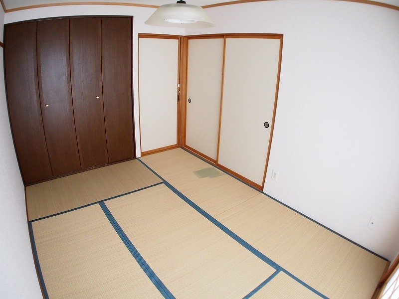 クリスタルマンション その他