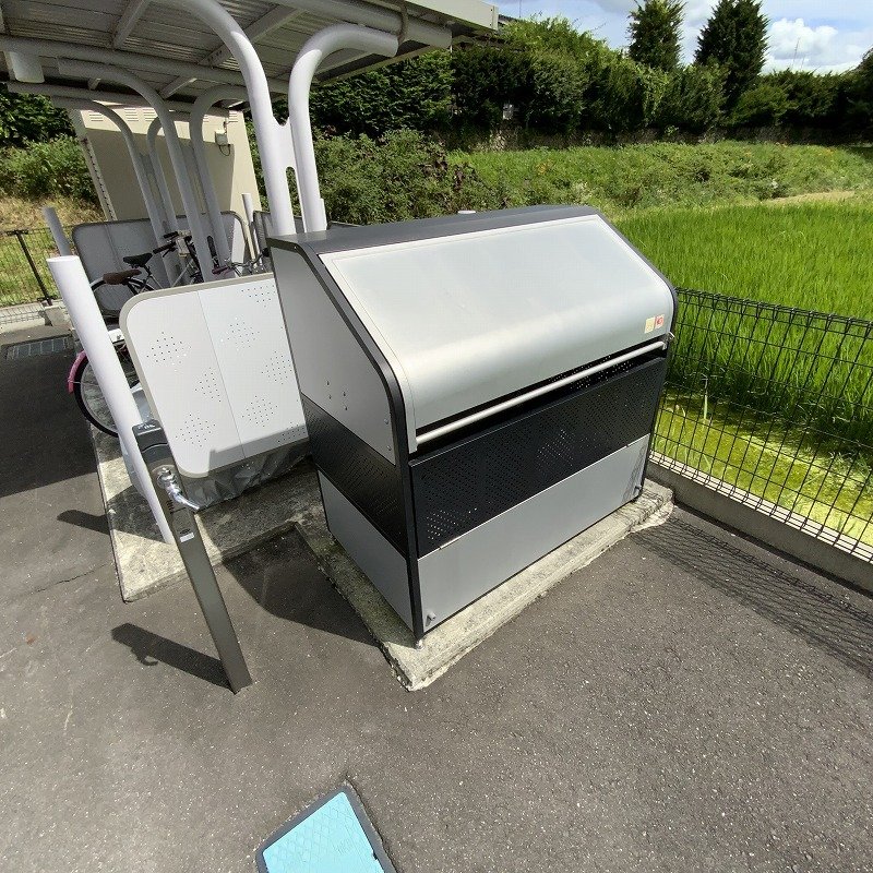 ブルー　スカイ 外観