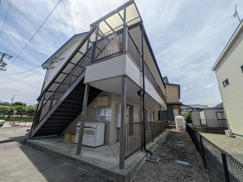 アイオーラＴ．Ｓ 外観