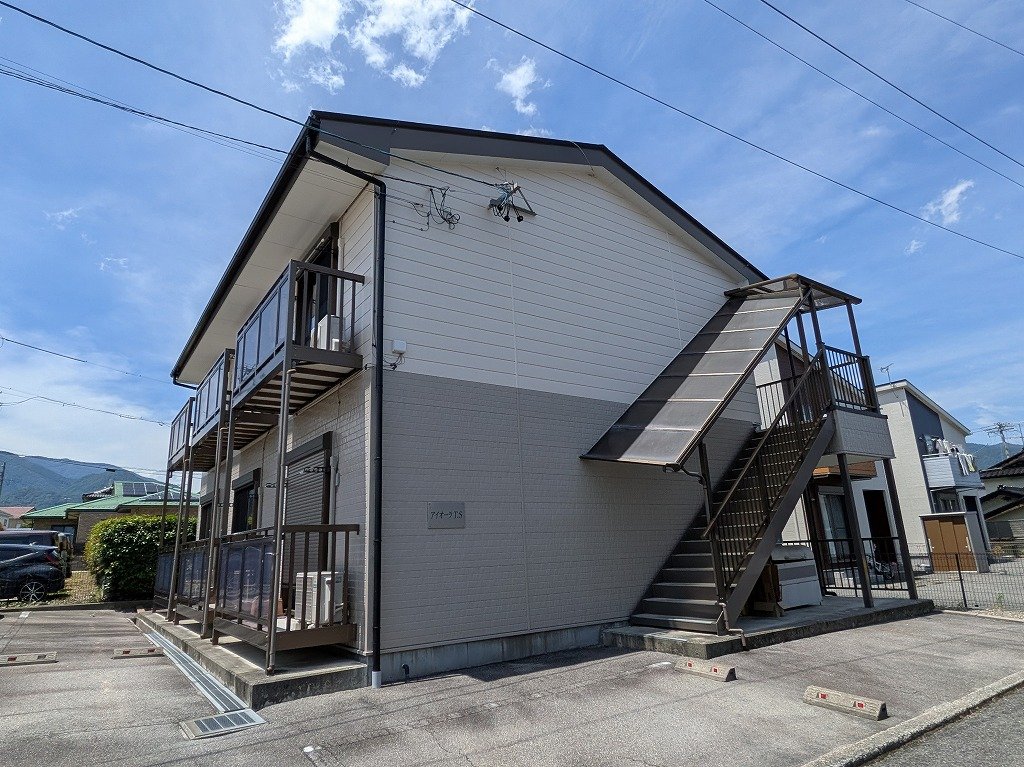 アイオーラＴ．Ｓ 外観