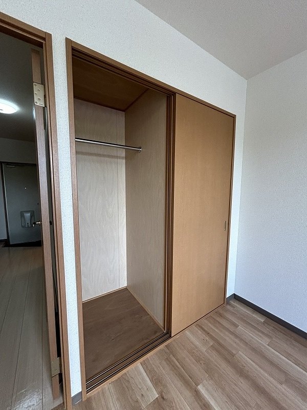 アイオーラＴ．Ｓ その他