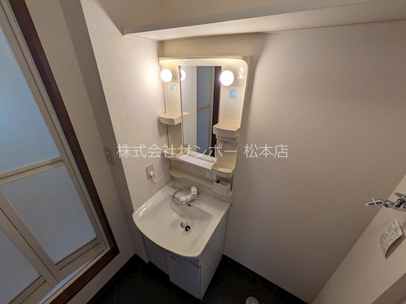 フォンテーヌ東　D棟 洗面所