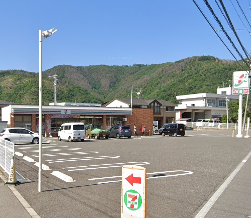 Branche花水木　B棟 コンビニ