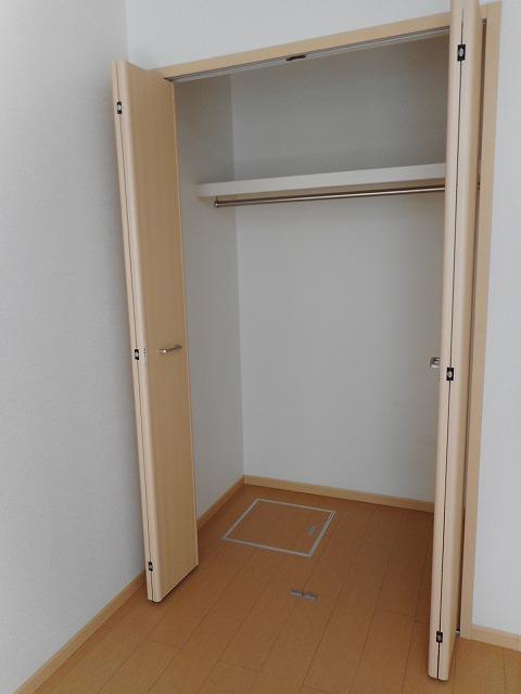 サンビレッジアイ 収納