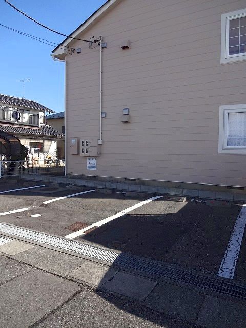 エスポワール 駐車場