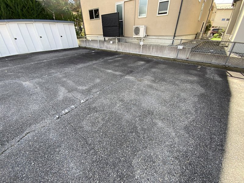 コーポ塩野 駐車場
