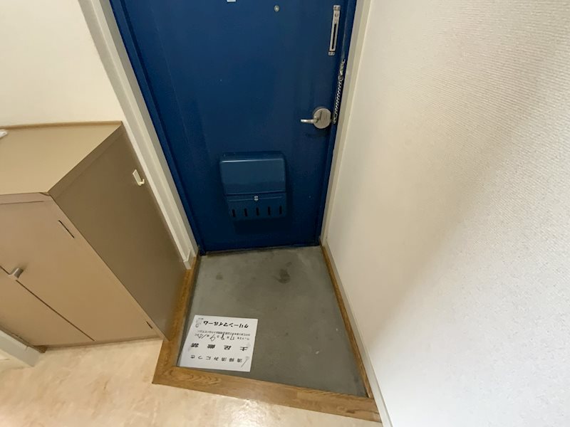 コーポ塩野 玄関