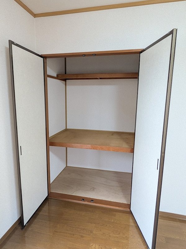 セジュール沢村　C棟 収納