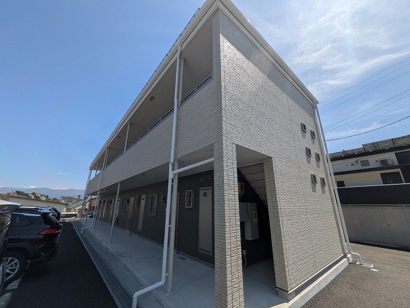 ラフィネ風越Ｂ 外観