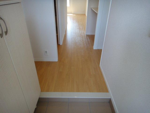 Ｍａｉｓｏｎ　Ｇｒａｃｅ　（メゾングレイス） 玄関