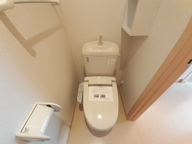メゾン・ソレイユ トイレ