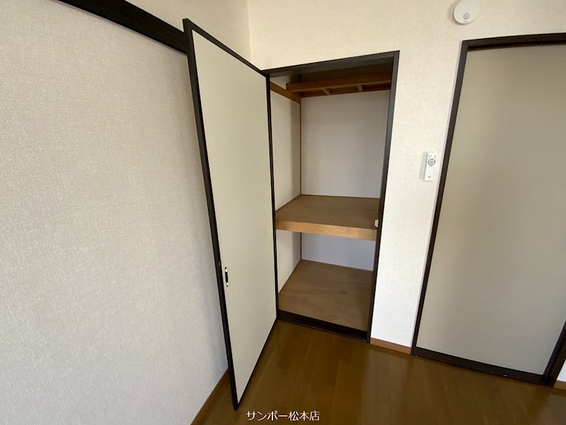フォーブル神林 収納