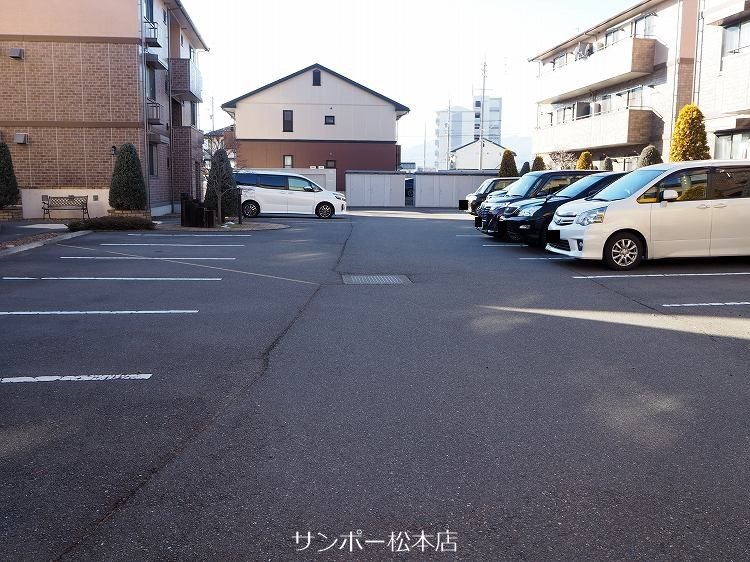 ペイサージュ　D棟 駐車場