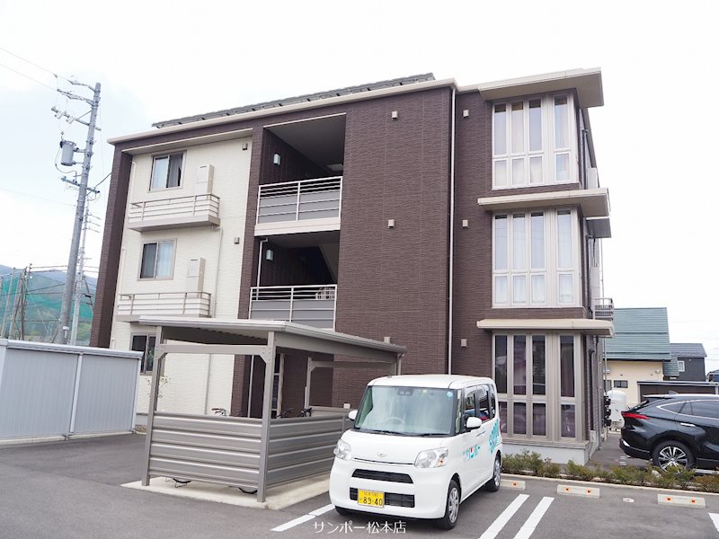 グラン・チェスタ 外観