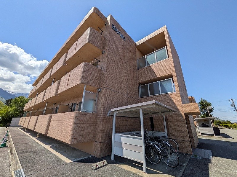 アライブⅡ 外観