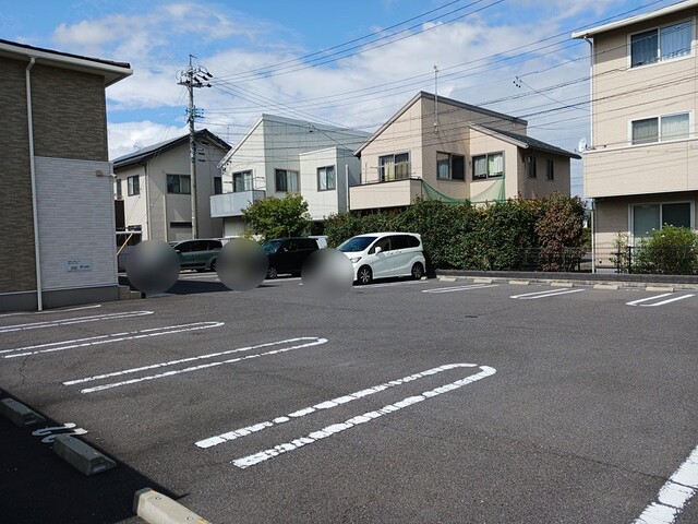 カーサ・アンジュ　Ｂ 駐車場