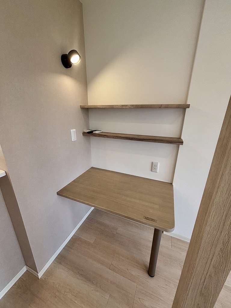 フォーレス・アーサー その他