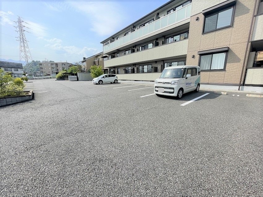 グランテラス上郷 その他