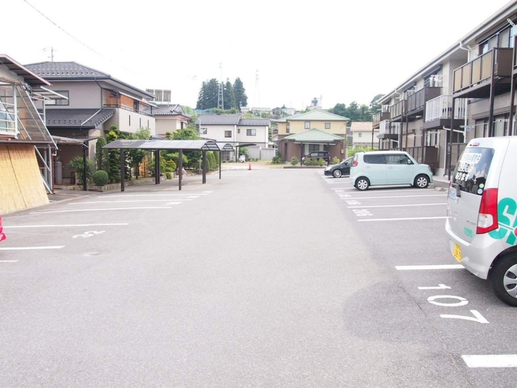 Ｓｕｒｐｌｕｓ　ＴｗｏサンハイツＡ その他