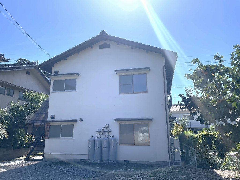 高岡荘 外観